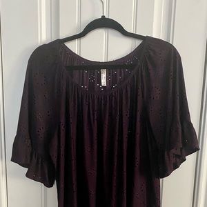 Beautiful breezy plum blouse. Size 1X